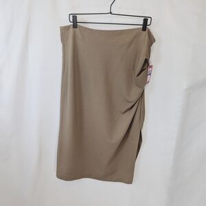 NWT Vince Camuto Women's Side Ruched Midi Skirt Brown, size XL